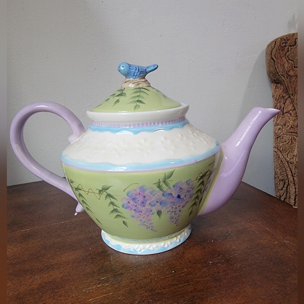 Wisteria Ivory Purple Lavender Green Teapot 🫖Wisteria Garden Sugar and Creamer - Picture 4 of 16